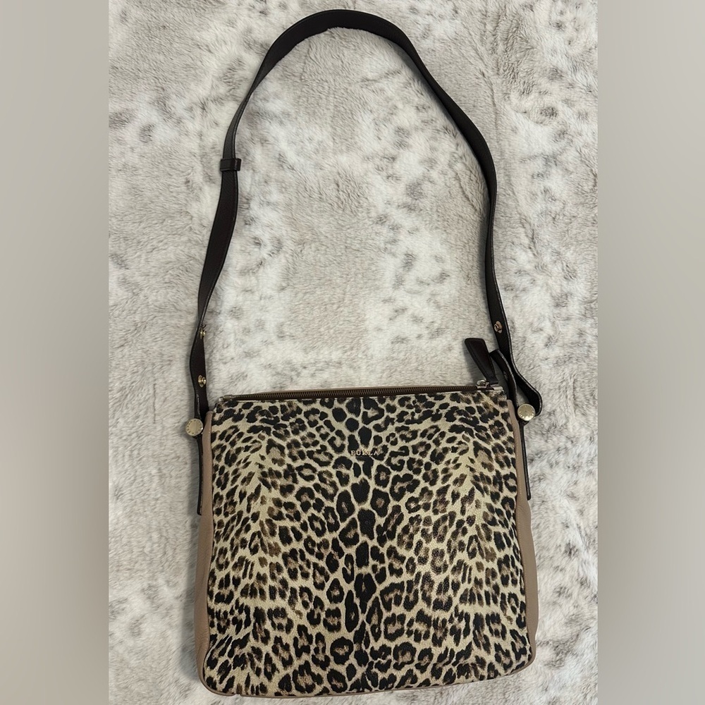 Furla made in Italy, Leather Cheetah Print Crossbody/ Shoulder Bag, Adj straps
